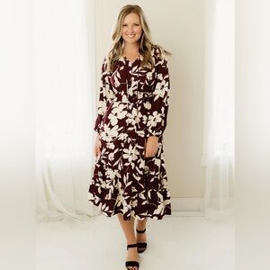 Women’s floral dress NWOT